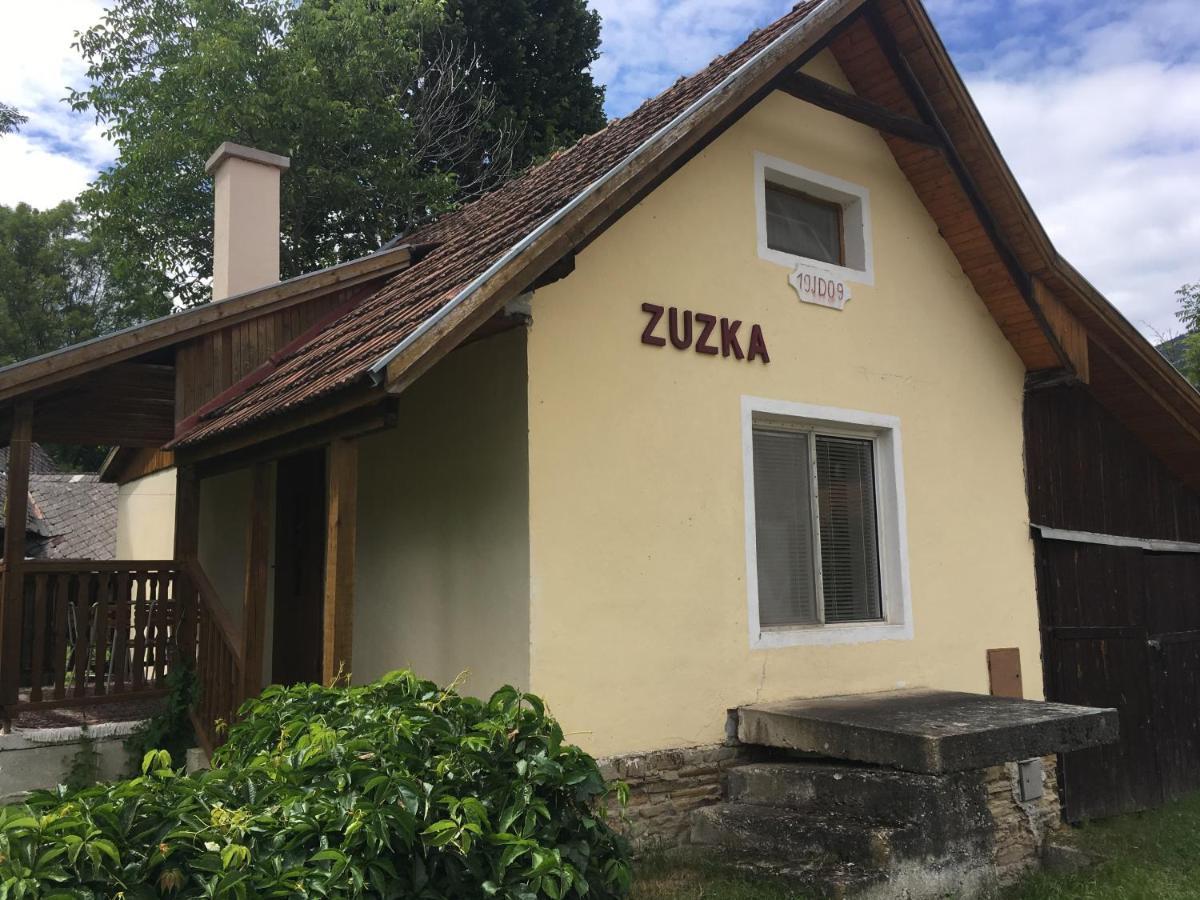 Zuzka Villa Izipovce Exterior photo